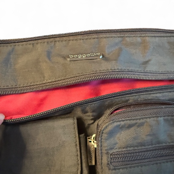 Baggalini Charcoal Gray Adjustable Crossbody Purse Lightweight Travel Organizer - Picture 4 of 8